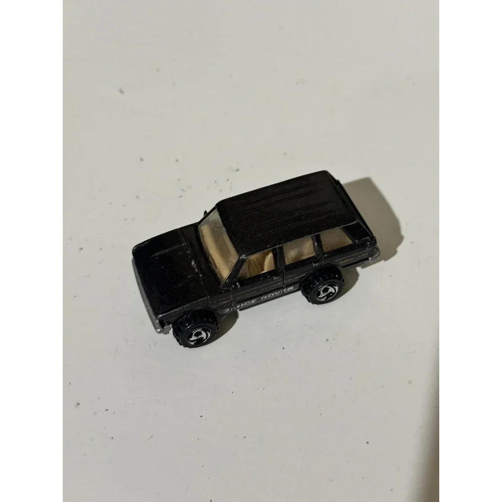 Vintage Hot Wheels Lot of 10 Trucks 80's 90's‎ Metal